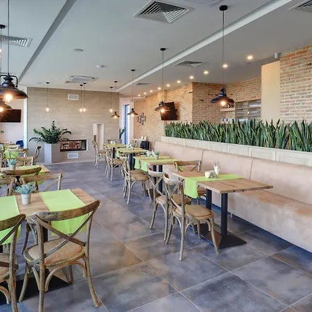 리조트 Eco Complex Near Varna *